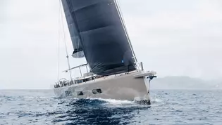 Photo of the Griffwerk reference Y9 yacht on the water.