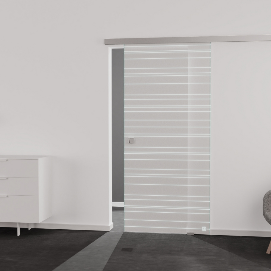 Wohnsituation zeigt die Glastür aus Einscheibensicherheitsglas (ESG) Laserdekor JETTE LINES 814 in der Ausführung mattiert BASIC GREEN Bohrung Studio/Office Schiebetür