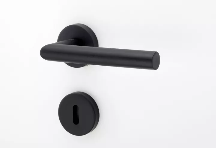 Door handle LUCIA in velvety "Graphite black". (Image: GRIFFWERK GmbH)