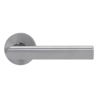 The image shows the Griffwerk door handle set TRI 134 in the version with rose set round smart2lock 2.0 screw on brushed steel