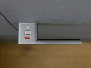  The illustration shows the Griffwerk door handle R8 One smart2lock from above with Verrigler.