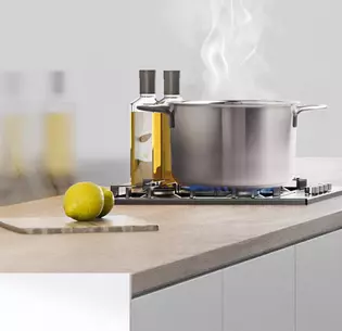 Das neue, innovative Schiebetürsystem PLANEO AIR SILENT dichtet gegen Dämpfe und Gerüche ab und ist somit ideal für Küche und Bad geeignet.