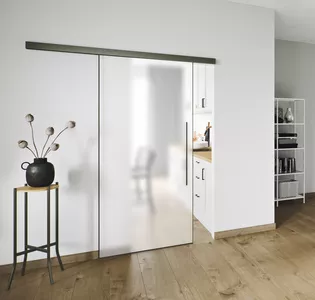 Living situation image PLANEO AIR SILENT PLANEO AIR SILENT: Puristic appearance and optimum emission protection. (Image: Griffwerk GmbH)