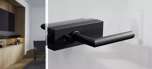 Cuadro de salón Manillas de puerta Griffwerk PURISTO S smart2lock, Negro grafito La imagen muestra la Manillas de puerta PURISTO S con smart2lock de Griffwerk en Negro grafito en un salón.