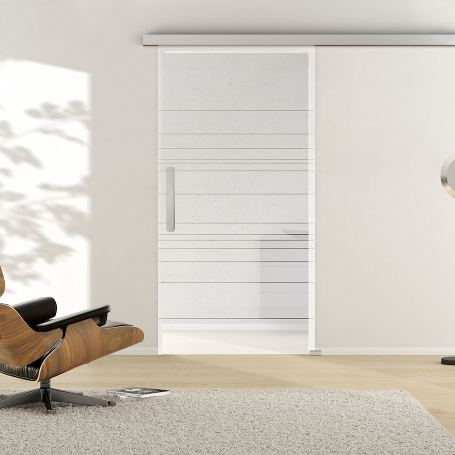 Ambientebild in Wohnraumsituation illustriert die Griffwerks Glastüre SNOWWHITE_501 in der Ausführung  ESG PURE WHITE mattiert 