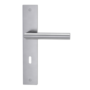 Silhouette product image in perfect product view shows the GRIFFWERK long plate set LUCIO in the version single tumber lock - stainless steel mat - visible screwed 