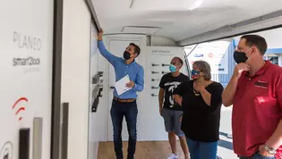 Abbildung Griffwerk Roadshow Aufnahme 8 Abbildung zeigt Aufnahme 8 der GRIFFWERK Roadshow