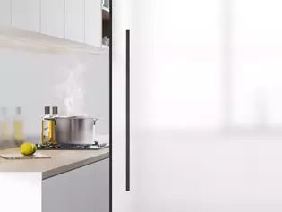 The new, innovative sliding door system seals against vapours and odours and is therefore ideal for kitchen and bathroom.