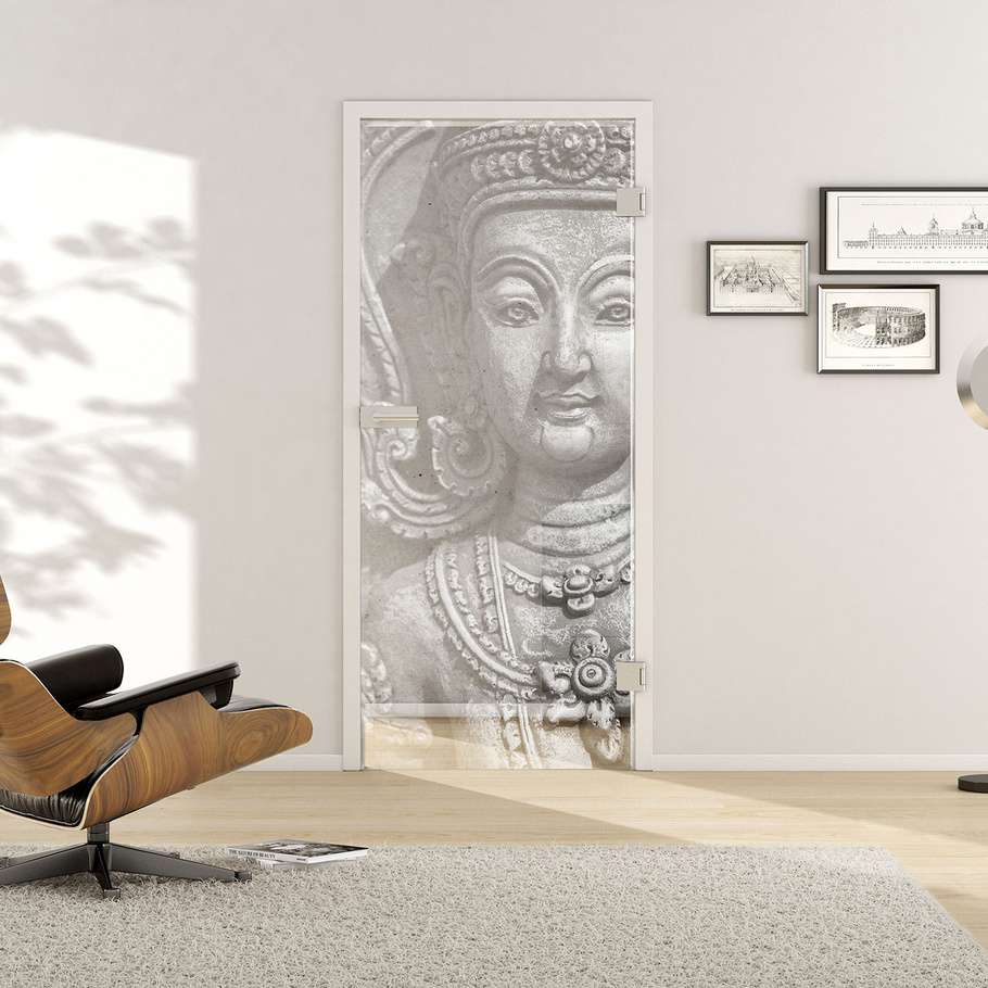 Wohnsituation mit zeigt die GRIFFWERK Glastür Photo_LD_677 in der Ausführung DIN rechts - Drehtür Bohrung Studio/Office - Einscheibensicherheitsglas PURE WHITE Laser einseitig 
