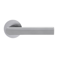 The image shows the Griffwerk door handle set TRI 134 in the version with rose set round unlockable flat rose brushed steel