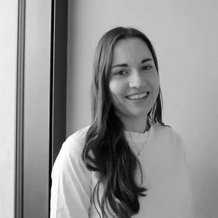 Raphaela Amann| Duale Studentin BWL – Fachrichtung Industrie, 3. Semester Raphaela Amann| Duale Studentin BWL – Fachrichtung Industrie, 3. Semester