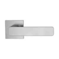 The image shows the Griffwerk door handle set MINIMAL MODERN in the version with rose set square unlockable screw on velvety grey