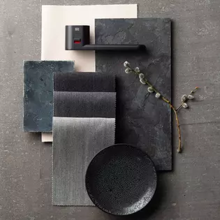 Minimal Chic with Avus ONE Less small, more clarity - Purismuss creates freedom in the home. And the use of structured materials and soft feel take the austerity out of the look.