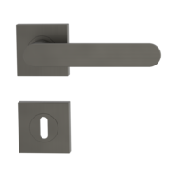 Isolated product image in perfect product view shows the GRIFFWERK rose set square AVUS in the version mortice lock - cashmere grey - screw on technique