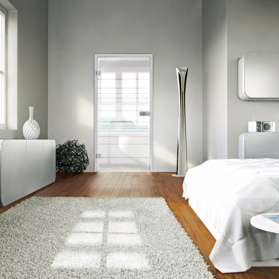 Inspirationsbild in Wohnraumsituation illustriert die Griffwerk Glasdrehtür LINES DIFFERENT in der Ausführung ESG PURE WHITE teilmattiert