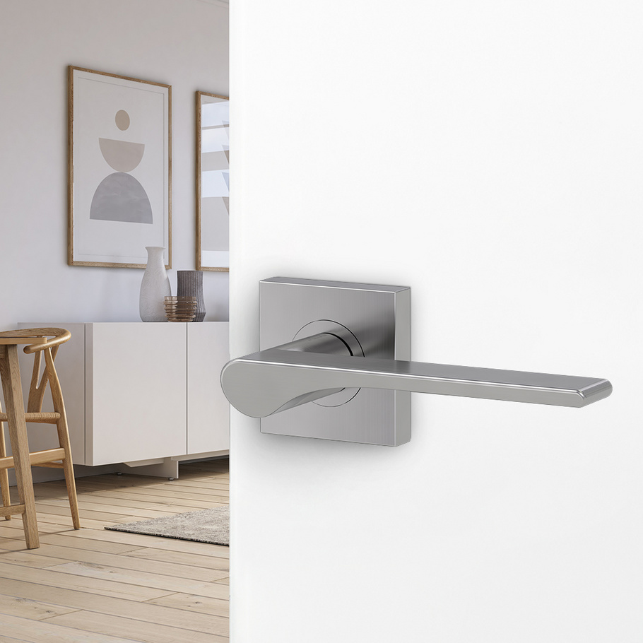 Living situation image of Griffwerk LEAF LIGHT in the version without key rosette in velvet gray